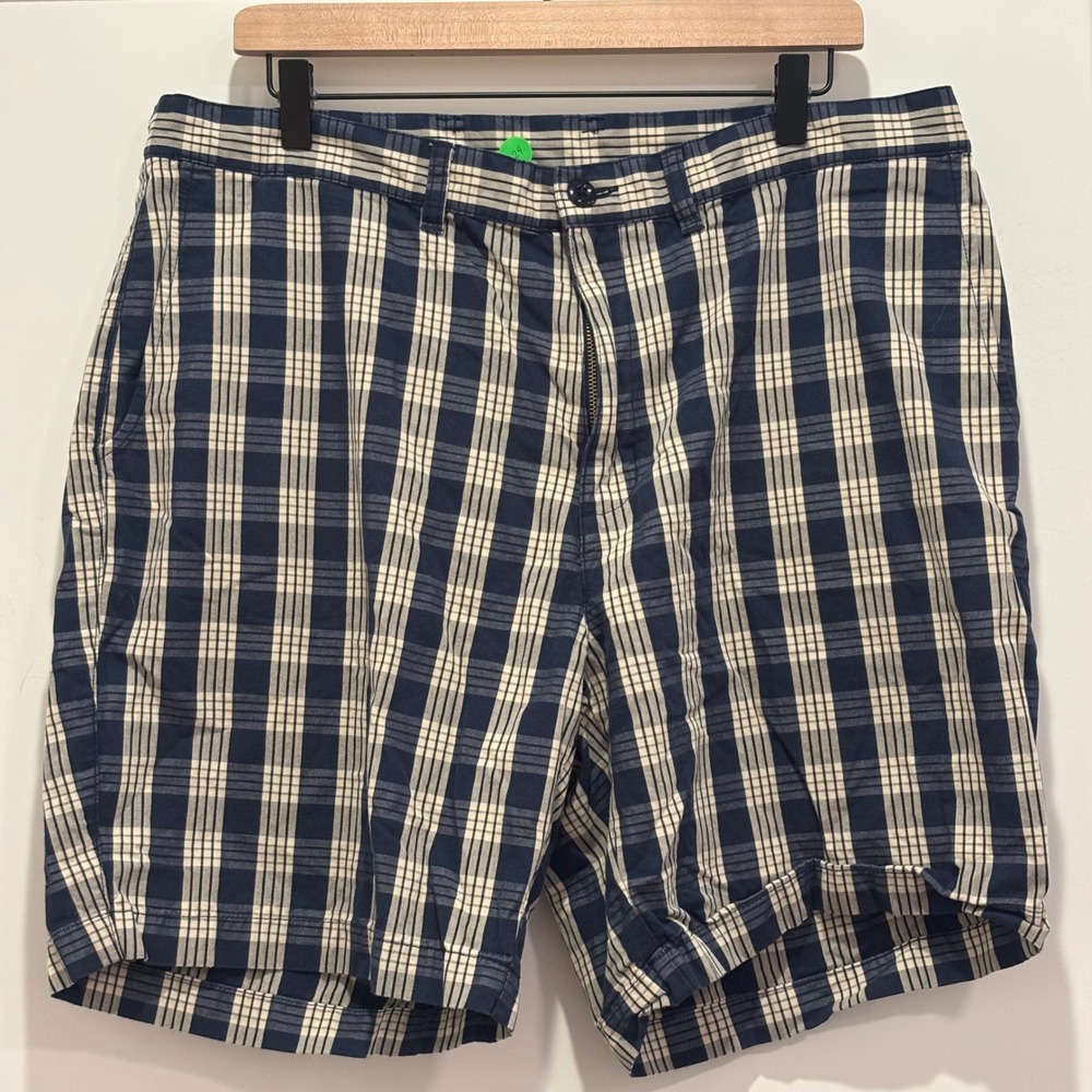 Patagonia Mens Organic Cotton Plaid Chino Shorts Navy Blue Cream 38